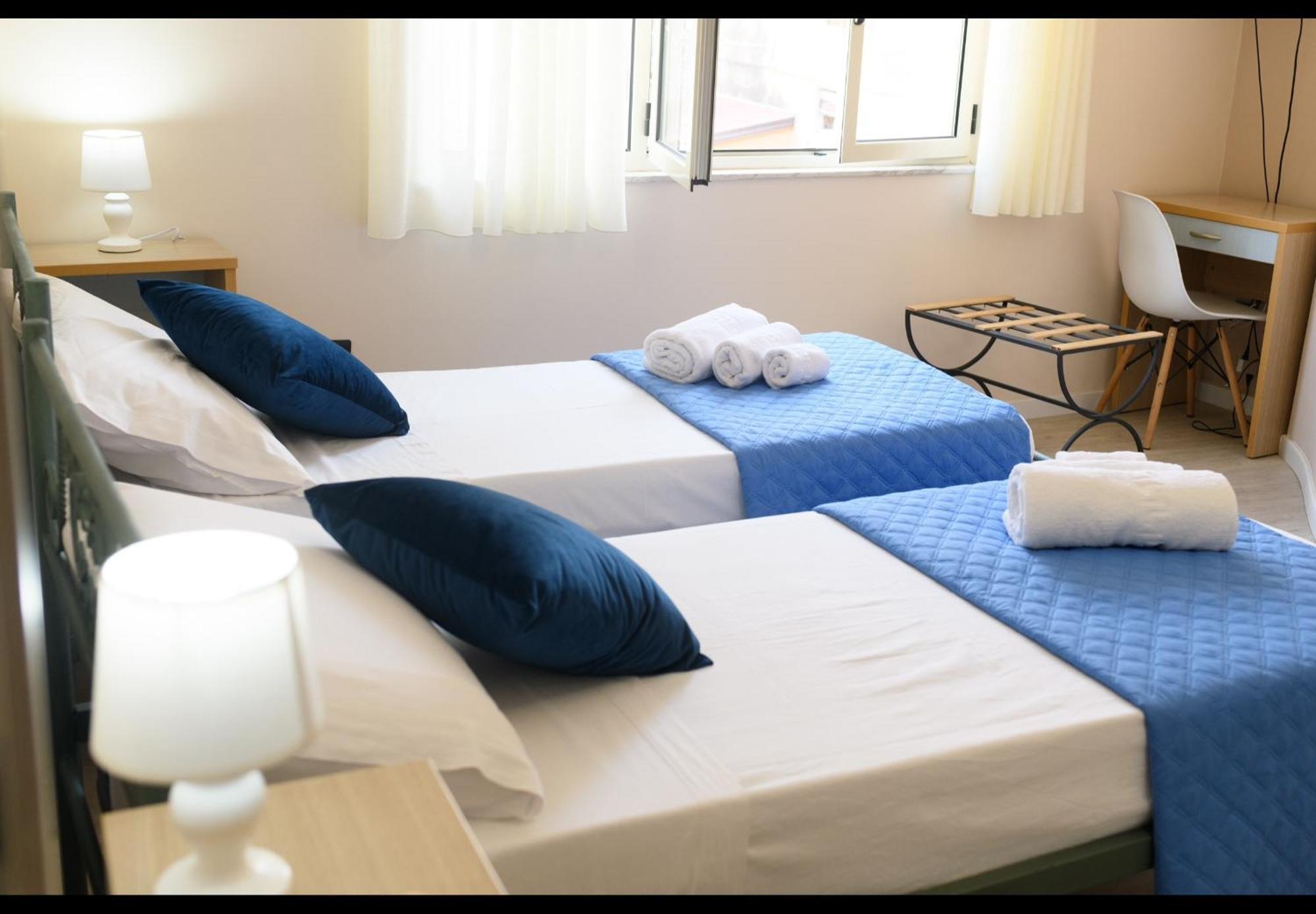 Gli Scacchi Apartments-King-Centro Storico Pizzo Esterno foto